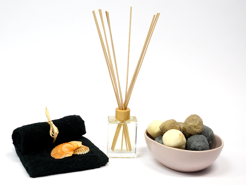 tea tree and lavender diffuser Lavender Lemongrass Tea Tree Room Diffuser – Ajana Natural